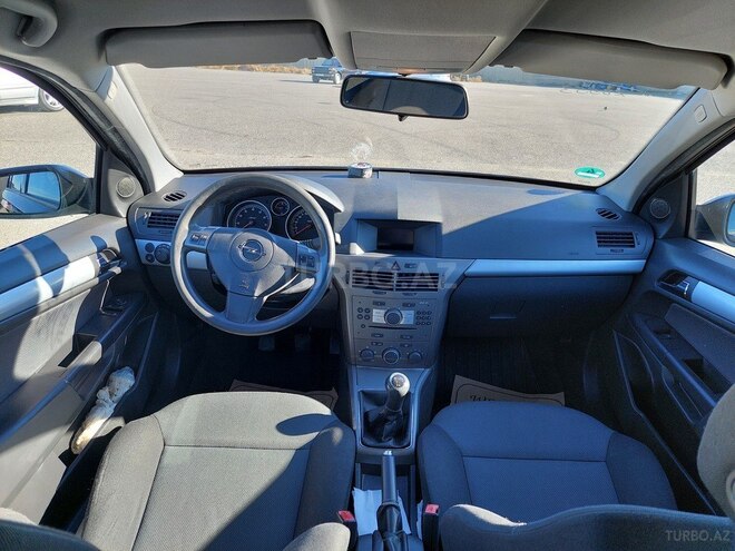 Opel Astra 2006, 195,178 km - 1.4 l - Bakı