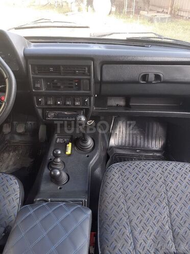 LADA (VAZ) Niva 2012, 130,000 km - 1.7 l - Quba