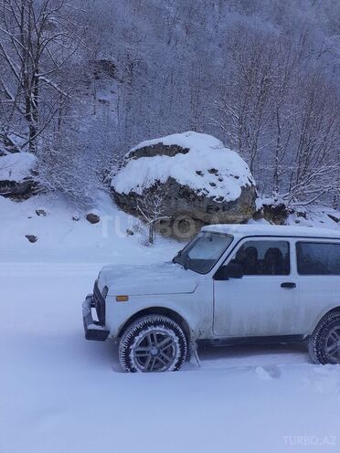 LADA (VAZ) Niva 2012, 130,000 km - 1.7 l - Quba