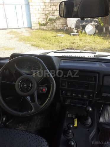 LADA (VAZ) Niva 2012, 130,000 km - 1.7 l - Quba