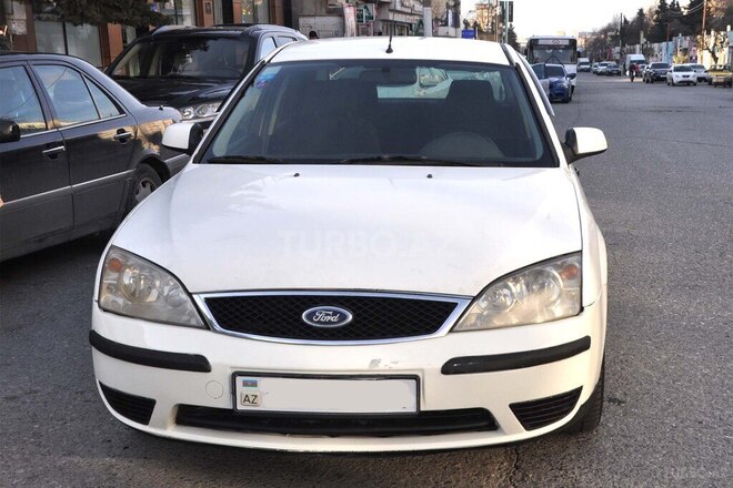 Ford Mondeo 2004, 118,000 km - 1.8 l - Bakı