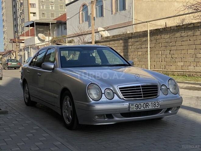 Mercedes E 220 2000, 357,000 km - 2.2 l - Bakı