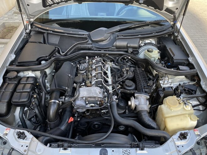 Mercedes E 220 2000, 357,000 km - 2.2 l - Bakı