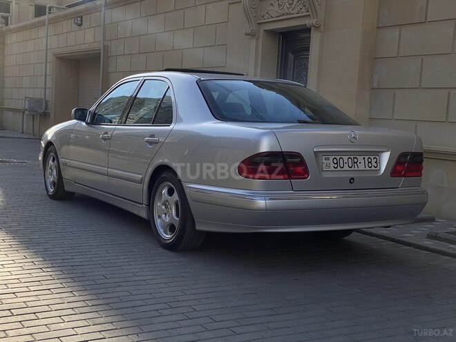 Mercedes E 220 2000, 357,000 km - 2.2 l - Bakı