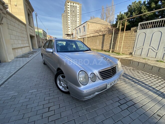 Mercedes E 220 2000, 357,000 km - 2.2 l - Bakı