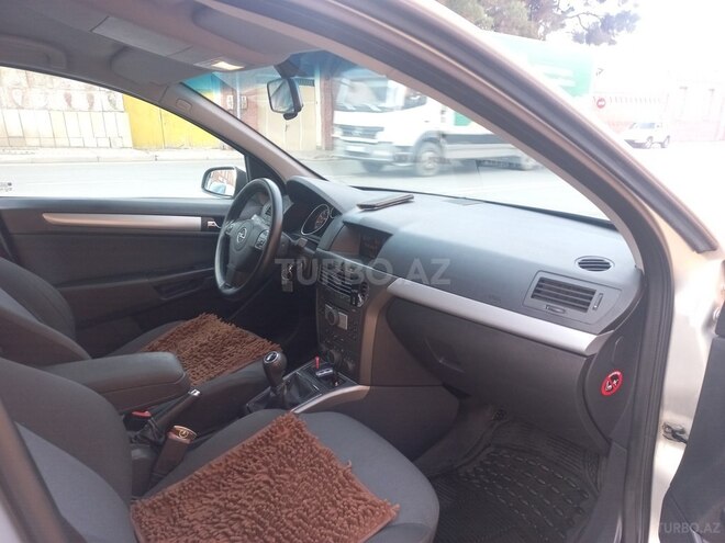 Opel Astra 2006, 210,810 km - 1.4 л - Gəncə