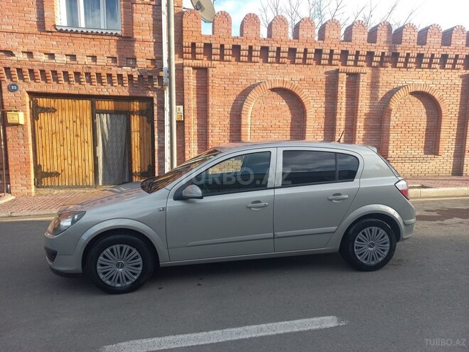 Opel Astra 2006, 210,810 km - 1.4 л - Gəncə