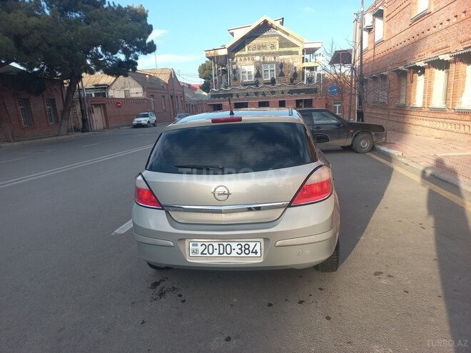Opel Astra 2006, 210,810 km - 1.4 л - Gəncə