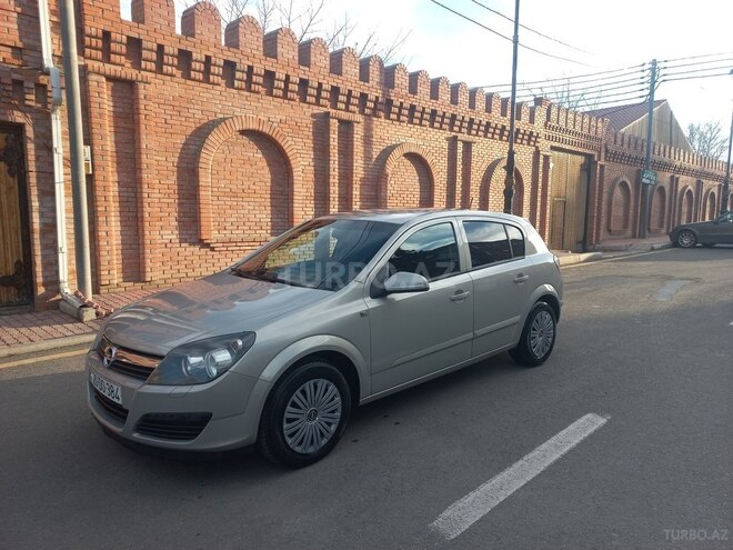 Opel Astra 2006, 210,810 km - 1.4 л - Gəncə