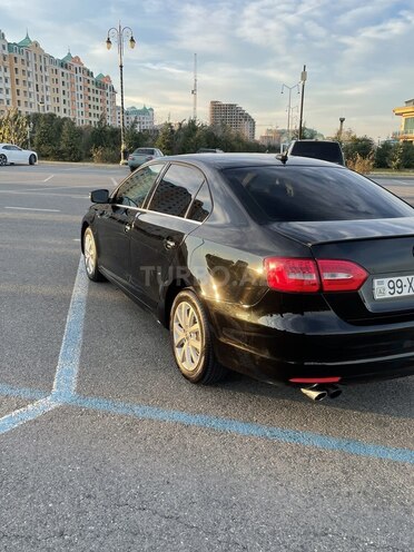 Volkswagen Jetta 2015, 61,000 km - 1.8 l - Sumqayıt