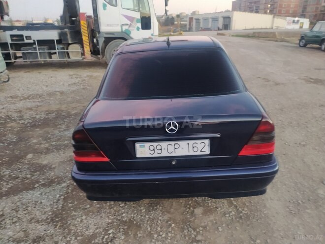 Mercedes C 220 2000, 348,000 km - 2.2 l - Bakı