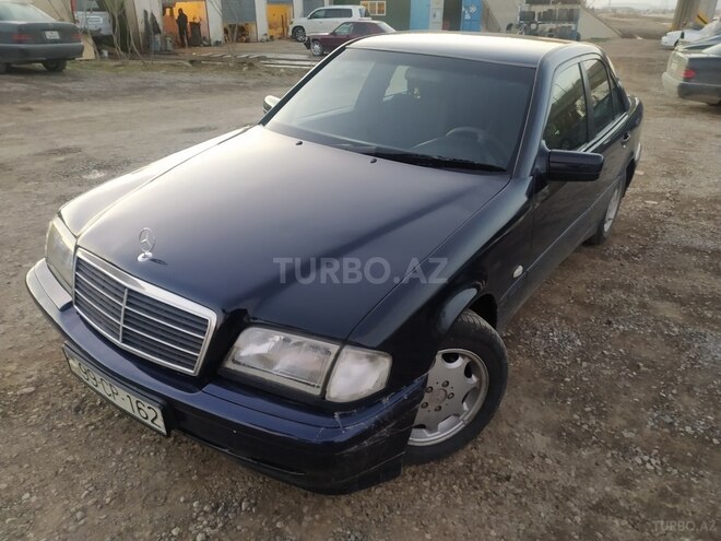 Mercedes C 220 2000, 348,000 km - 2.2 l - Bakı