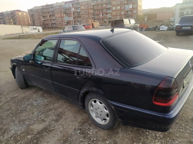 Mercedes C 220 2000, 348,000 km - 2.2 l - Bakı