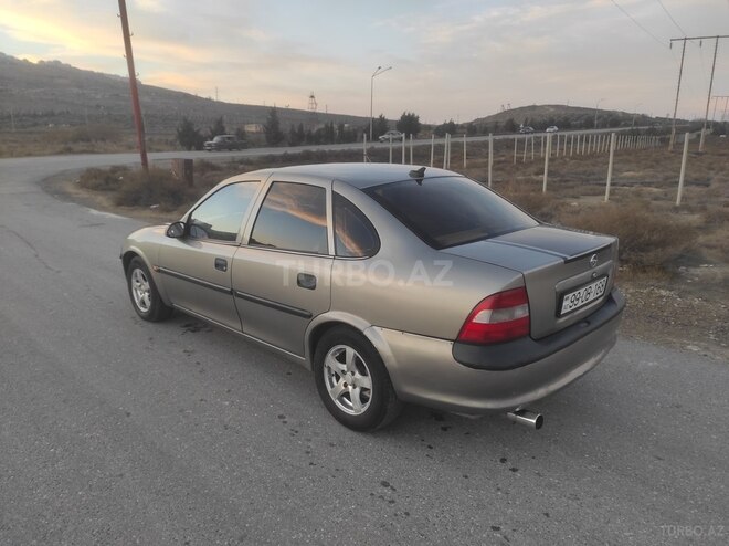 Opel Vectra 1996, 255,648 km - 1.8 l - Bakı