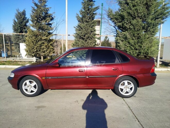 Opel Vectra 1996, 236,412 km - 1.8 l - Bakı