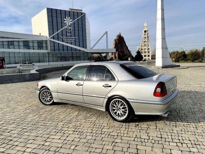 Mercedes C 230 1999, 343,000 km - 2.3 l - Xaçmaz