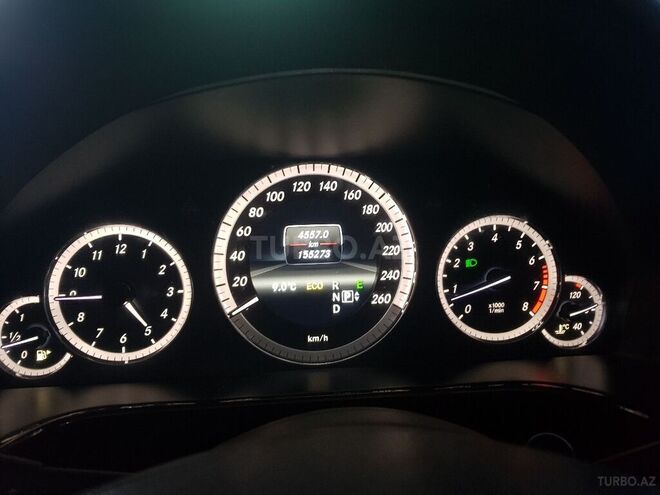 Mercedes E 200 2012, 156,000 km - 1.8 l - Zərdab