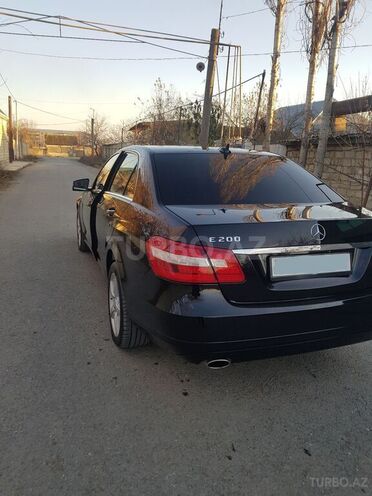Mercedes E 200 2012, 156,000 km - 1.8 l - Zərdab