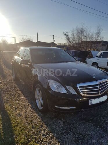 Mercedes E 200 2012, 156,000 km - 1.8 l - Zərdab