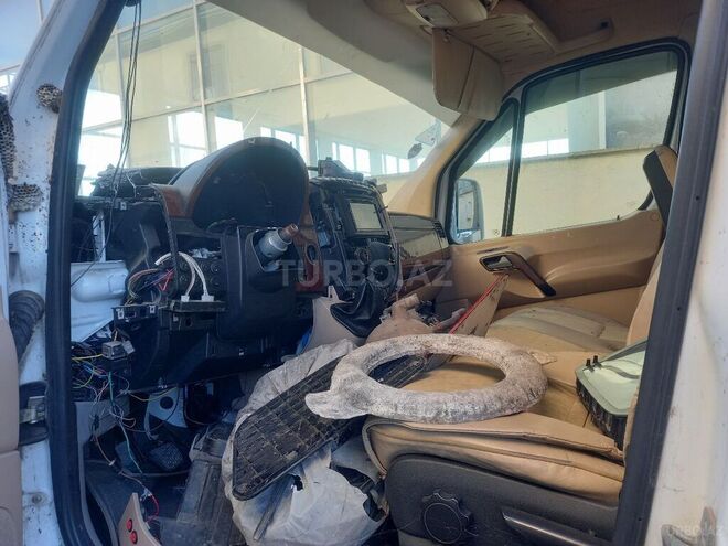 Mercedes Sprinter 316 2012, 420,000 km - 2.7 л - Lənkəran