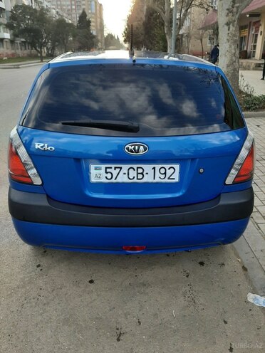 Kia Rio 2005, 179,000 km - 1.4 l - Gəncə