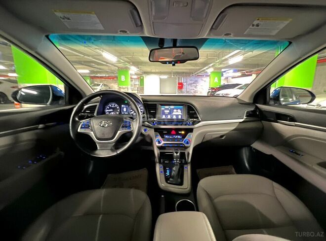 Hyundai Elantra 2016, 37,512 km - 2.0 l - Bakı