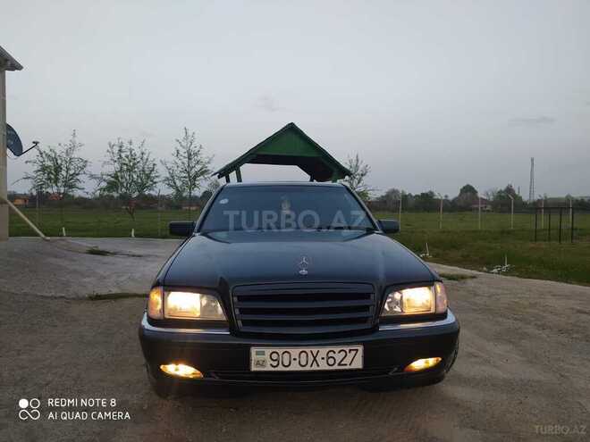 Mercedes C 240 1999, 249,000 km - 2.4 l - Lənkəran