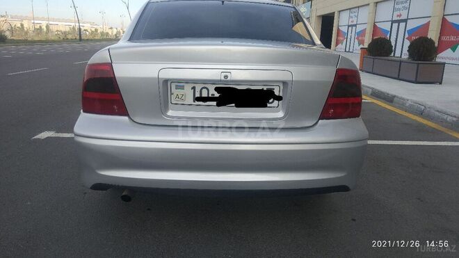 Opel Vectra 2000, 385,000 km - 1.8 l - Sumqayıt