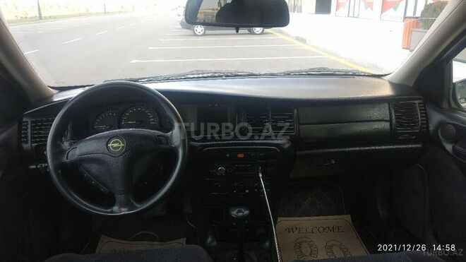 Opel Vectra 2000, 385,000 km - 1.8 l - Sumqayıt