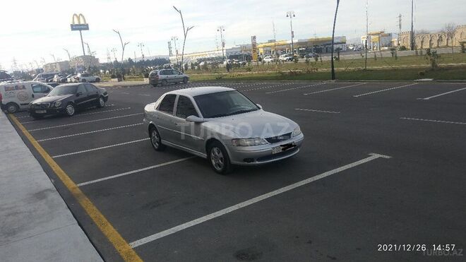 Opel Vectra 2000, 385,000 km - 1.8 l - Sumqayıt