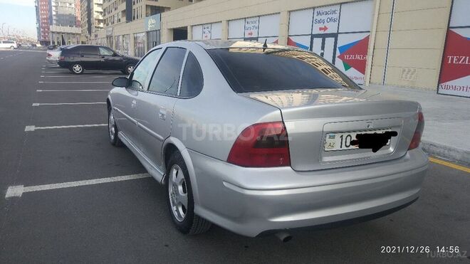 Opel Vectra 2000, 385,000 km - 1.8 l - Sumqayıt