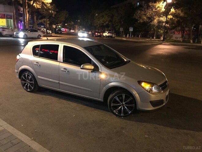 Opel Astra 2006, 180,000 km - 1.4 l - Bakı