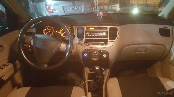 Kia Rio 2005, 190,000 km - 1.5 l - Bakı