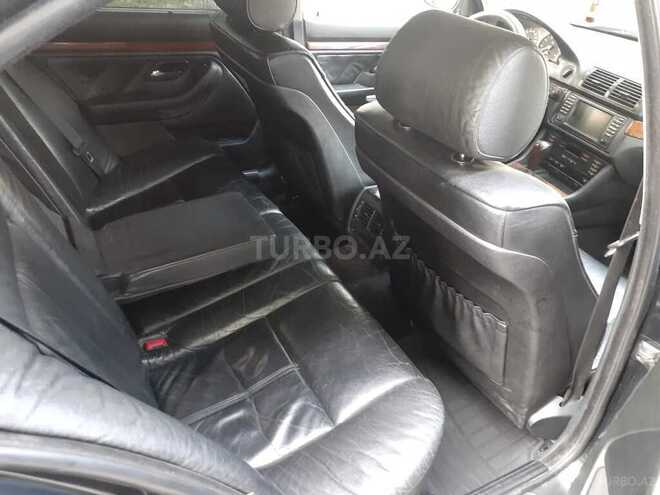 BMW 540 2001, 254,000 km - 4.4 l - Bakı