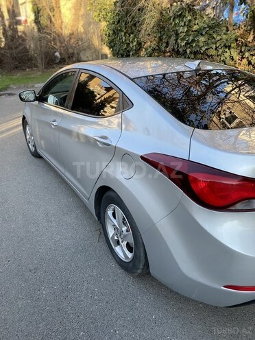 Hyundai Elantra 2015, 80,000 km - 1.8 л - Bakı