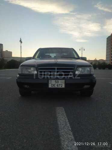 Mercedes C 200 1997, 233,497 km - 2.0 l - Sumqayıt