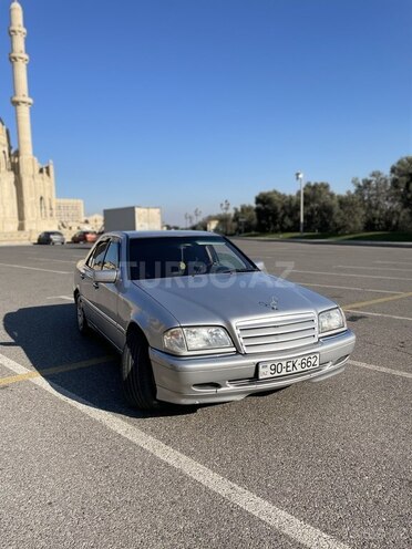 Mercedes C 200 1995, 366,000 km - 2.0 l - Bakı