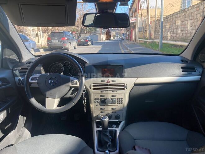 Opel Astra 2007, 182,000 km - 1.4 l - Bakı