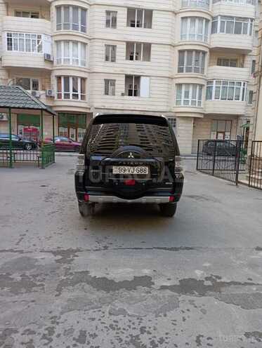 Mitsubishi Pajero 2007, 186,000 km - 3.0 l - Bakı