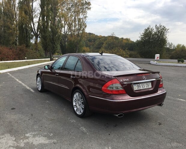 Mercedes E 350 2007, 338,000 km - 3.5 l - Zaqatala
