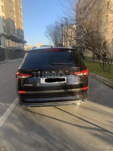 Skoda Kodiaq 2020, 23,950 km - 2.0 л - Bakı