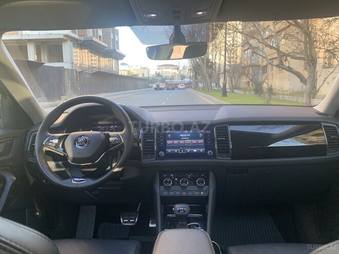 Skoda Kodiaq 2020, 23,950 km - 2.0 л - Bakı