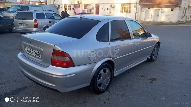 Opel Vectra 1996, 156,000 km - 1.8 l - Bakı