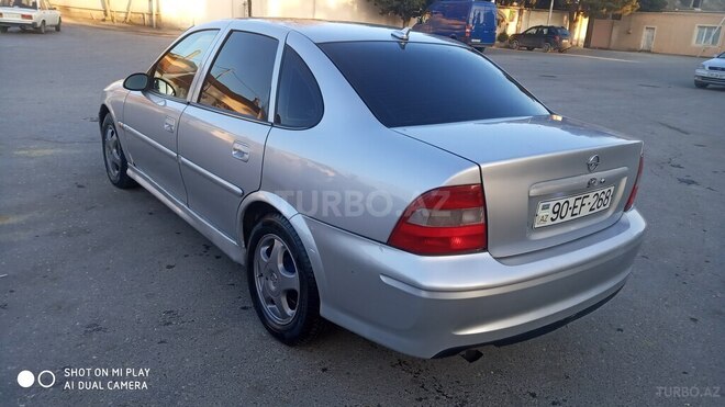 Opel Vectra 1996, 156,000 km - 1.8 l - Bakı