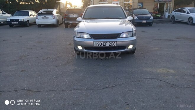 Opel Vectra 1996, 156,000 km - 1.8 l - Bakı