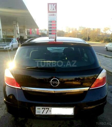 Opel Astra 2006, 175,000 km - 1.3 l - Bakı