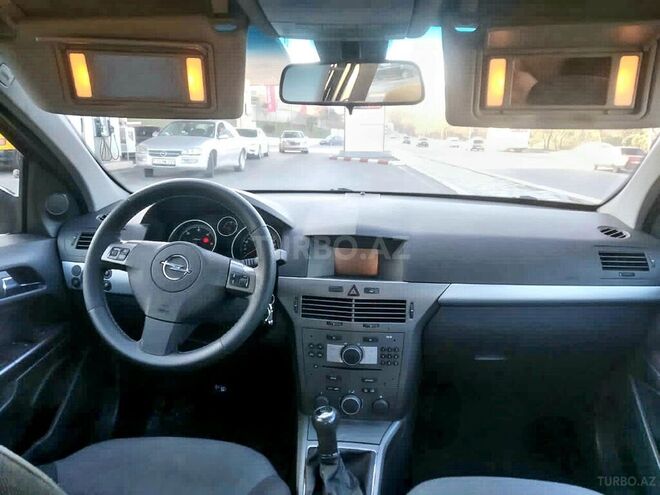 Opel Astra 2006, 175,000 km - 1.3 l - Bakı