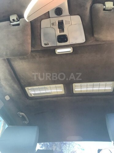 Mercedes E 270 2001, 324,000 km - 2.7 l - İmişli