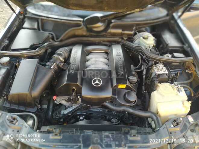 Mercedes E 240 2000, 349,000 km - 2.4 l - Qax