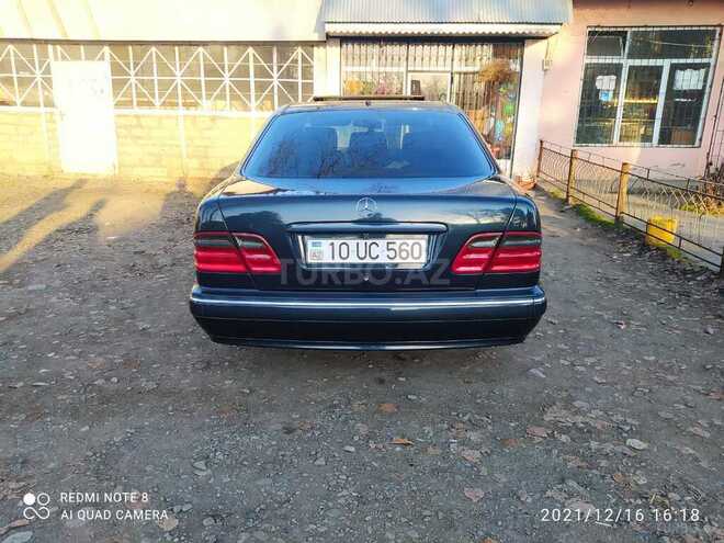 Mercedes E 240 2000, 349,000 km - 2.4 l - Qax